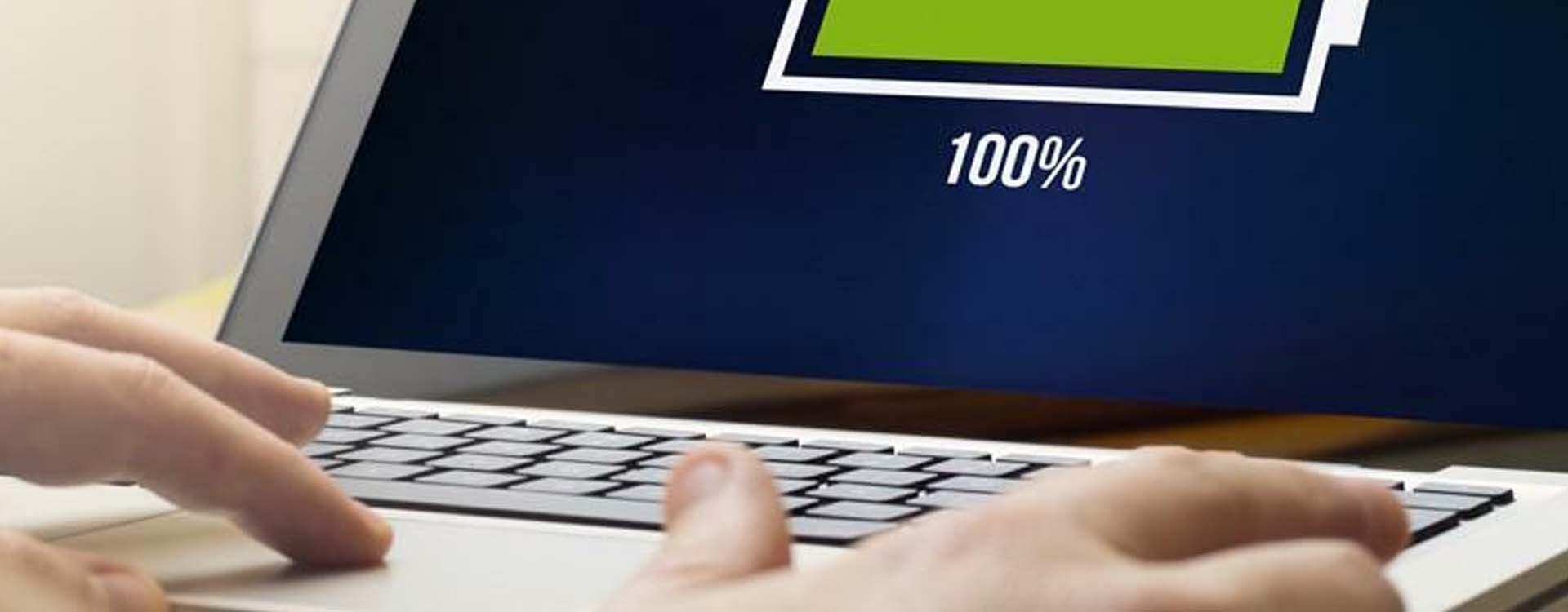 COMMENT UTILISER | STOCKER | ENTRETENIR | RANGER UNE BATTERIE D'ORDINATEUR PORTABLE. À SAVOIR AVANT D'ACHETER