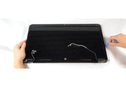 Como trocar a ecrã do notebook HP Pavilion g7-2275dx